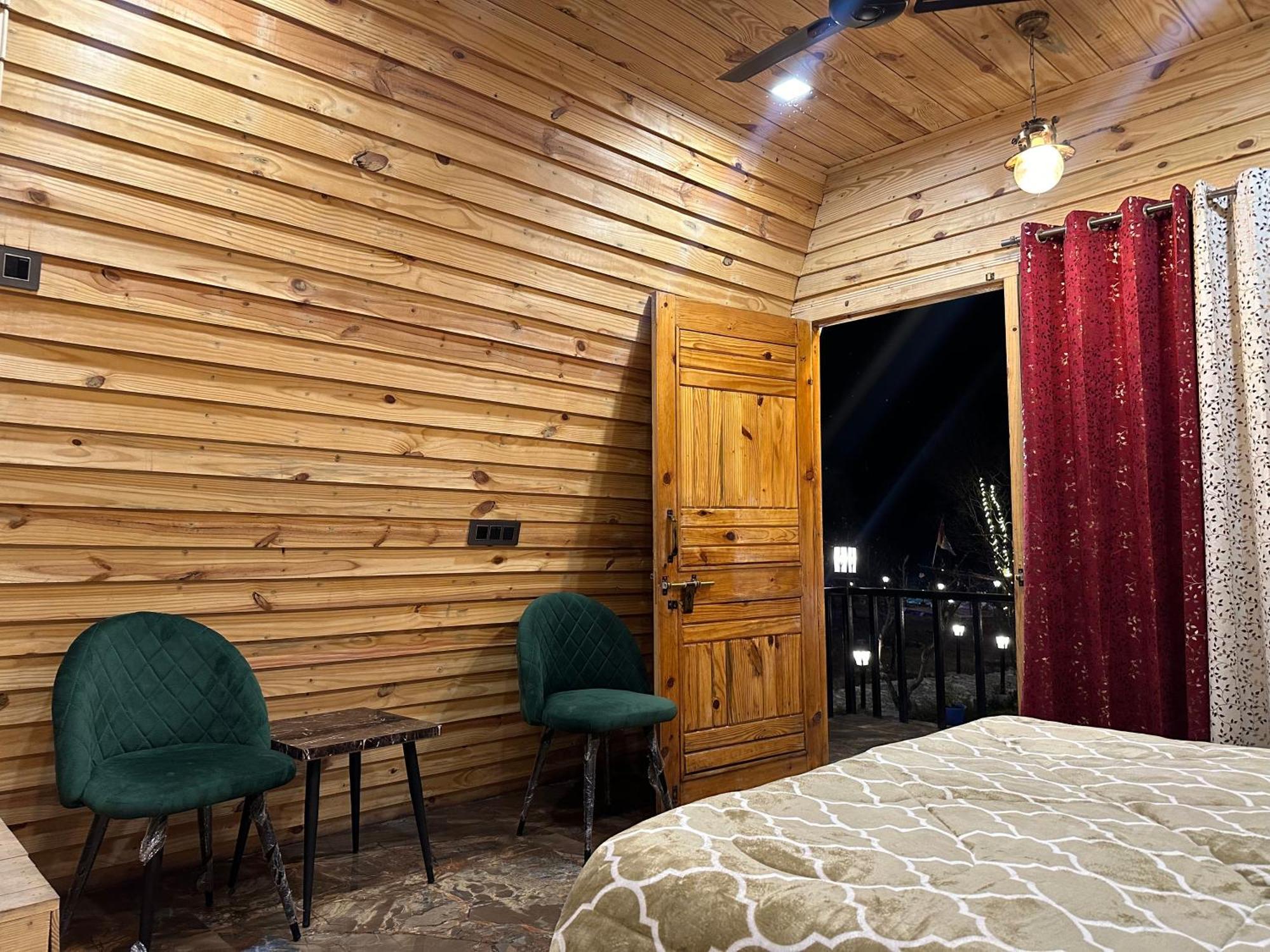 Cabana Riverside Resort - Kainchi Dham Nainital Exterior photo