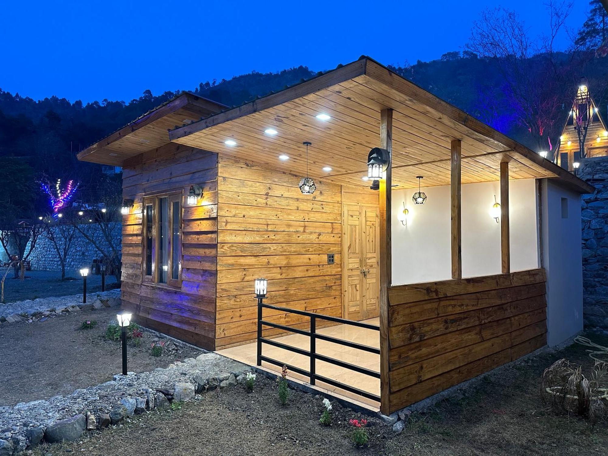 Cabana Riverside Resort - Kainchi Dham Nainital Exterior photo