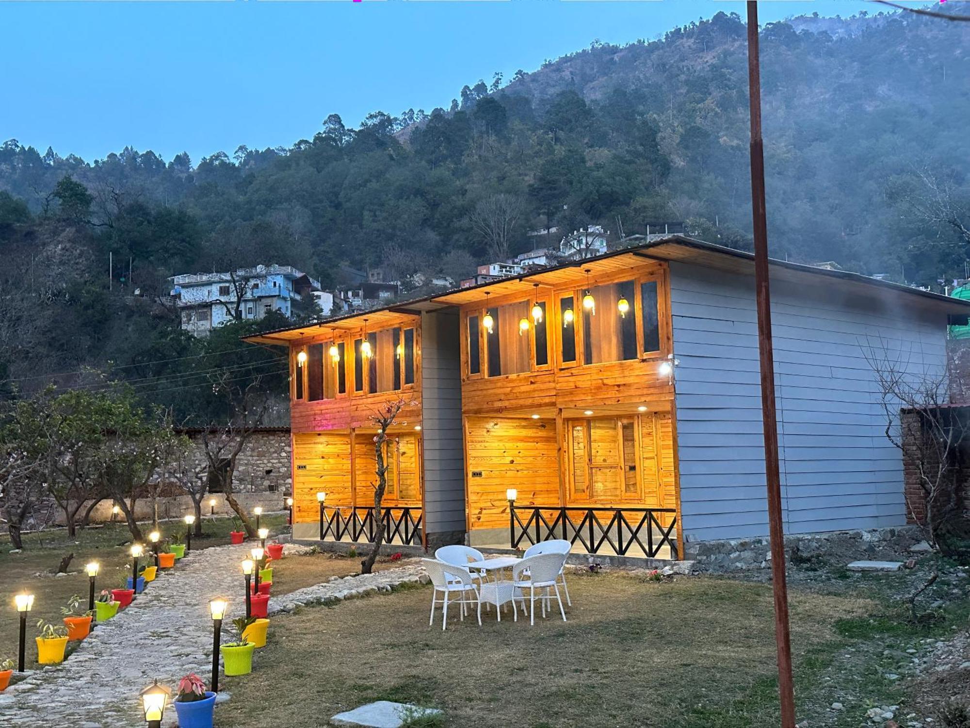 Cabana Riverside Resort - Kainchi Dham Nainital Exterior photo